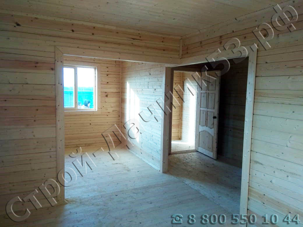 Внутренняя отделка, все примыкания по полу, потолку, в углах закрываются деревянным фигурным плинтусом