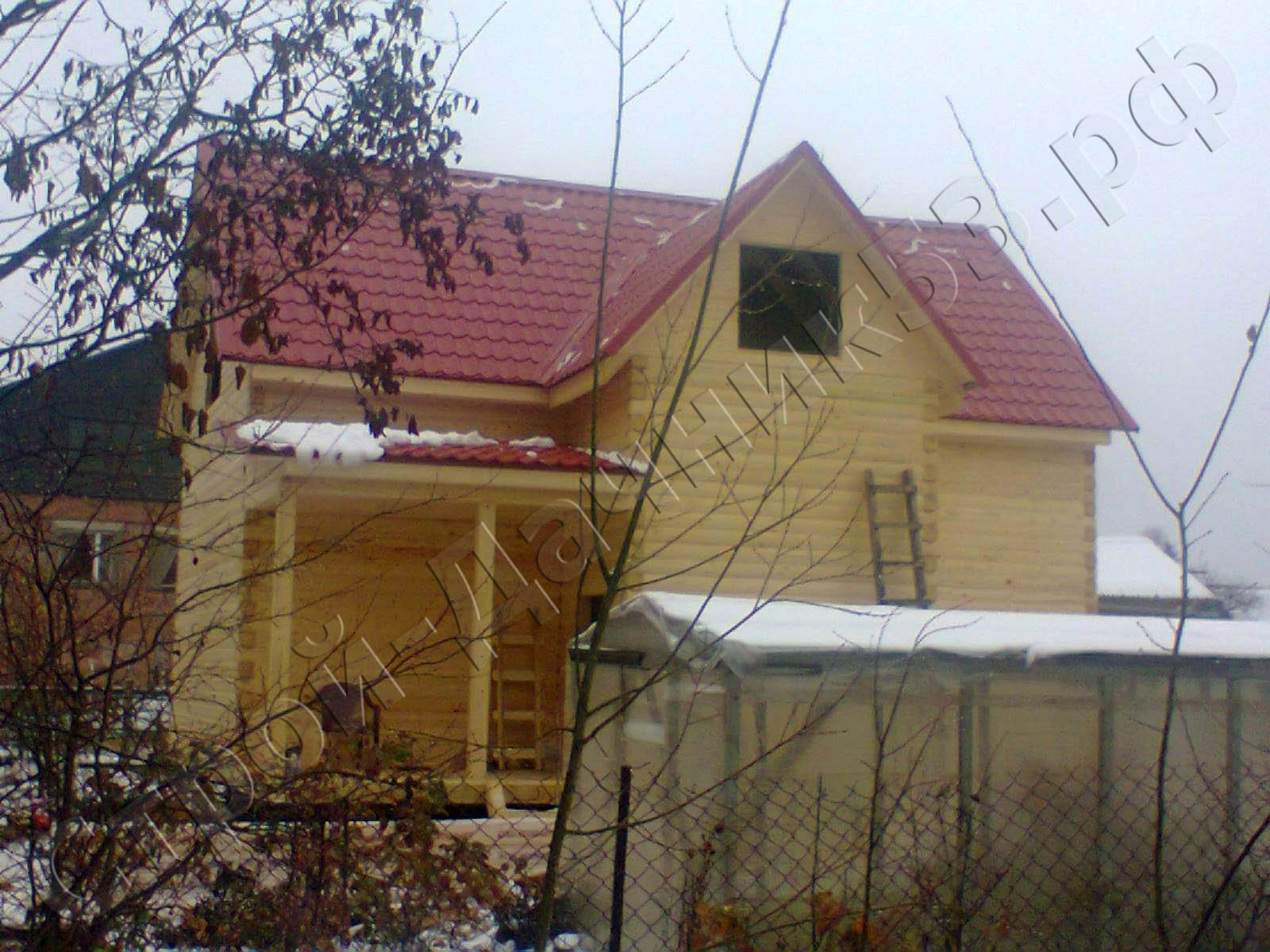 Фасадная часть дома